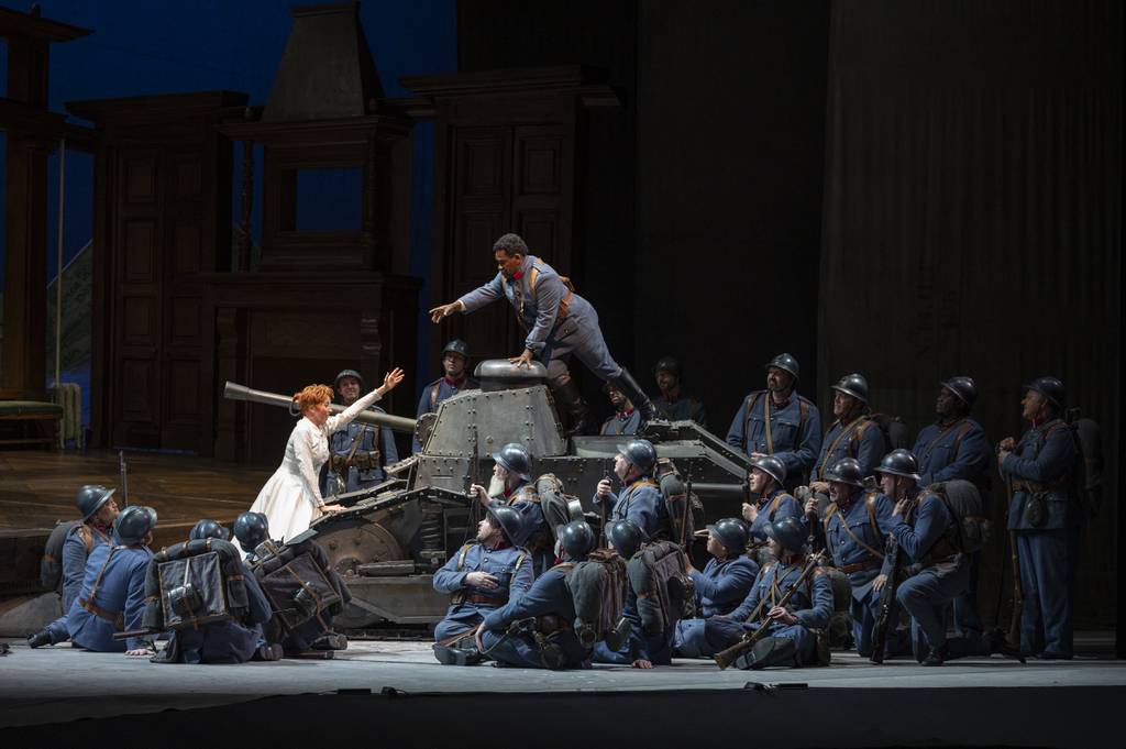 Lisette Oropesa, Lawrence Brownlee and friends "Daughter of the Regiment" In Lyric Opera. 