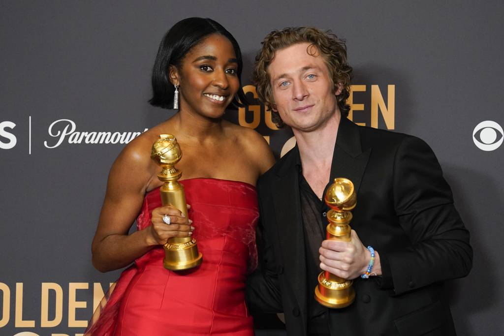 Ayo Edebi and Jeremy Allen White, acting award winners "Bear," At the 81st Golden Globe Awards held at the Beverly Hilton on January 7, 2024 in Beverly Hills, California.