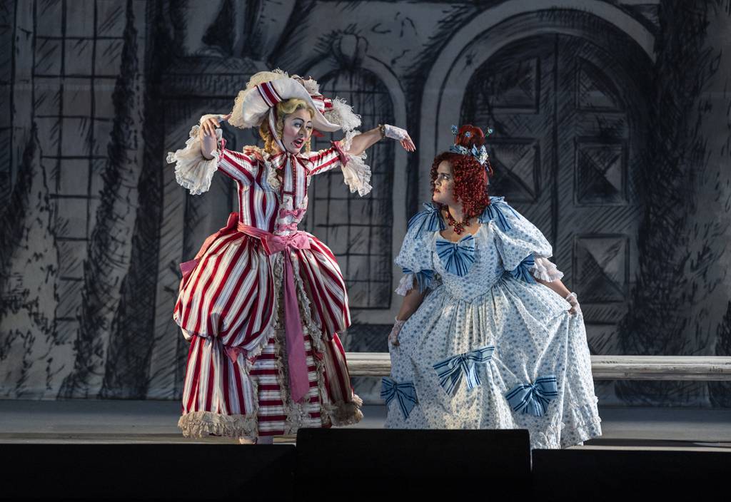 Sophia Maekawa and Teresa Castle "Cinderella" by Chicago Lyric Opera.