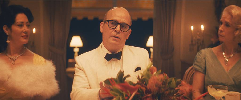 Tom Hollander (center) as Truman Capote "Fight: Capote vs. The Swans."