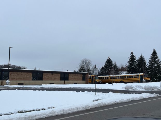 Bus drop-off and pickup at Reed School would be affected by the expansion, the district's business manager told district officials in December.  (Michelle Mullins/Daily Southtown)