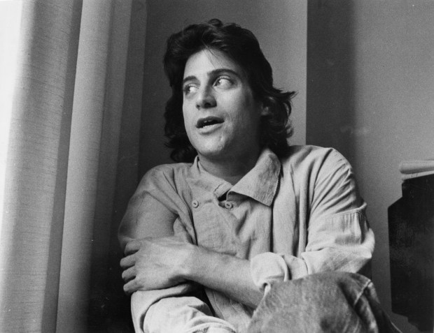 Comedian Richard Lewis will perform at Zanies.  Chicago Tribune photo by Sally Good.  December 13, 1985. User Upload Title: .
